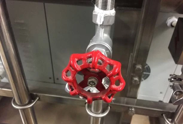 Introduction au robinet à boisseau sphérique avec vidange