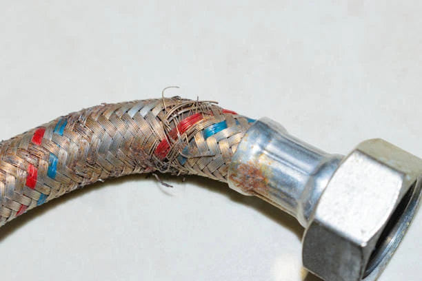 Conduites de frein en acier inoxydable : un élément clé dans l’évolution de l’industrie automobile et mécanique