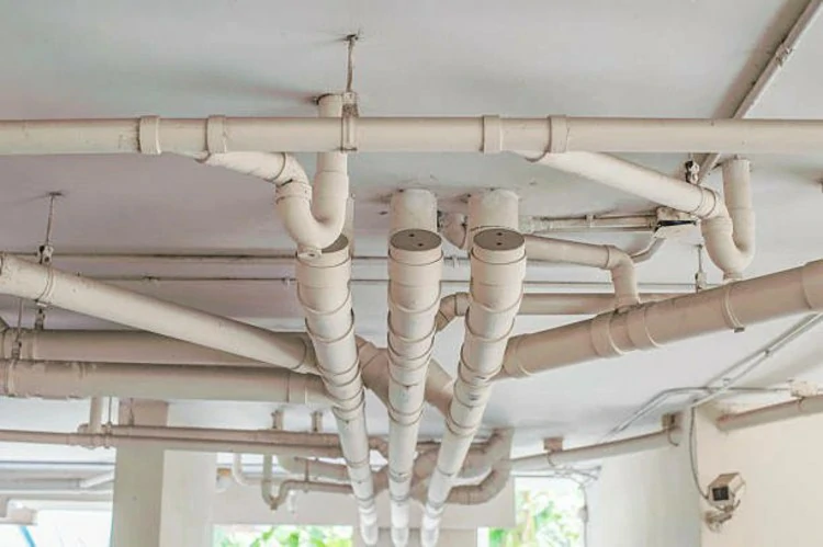 Exploring the High-Temperature Resistance and Applications of CPVC Tubes