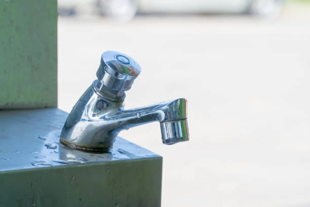 360° Swivel Spout: Flexible Design by Grifoss